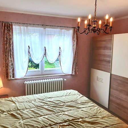 Exklusive Ferienwohnung Strohberg 플론 객실 사진