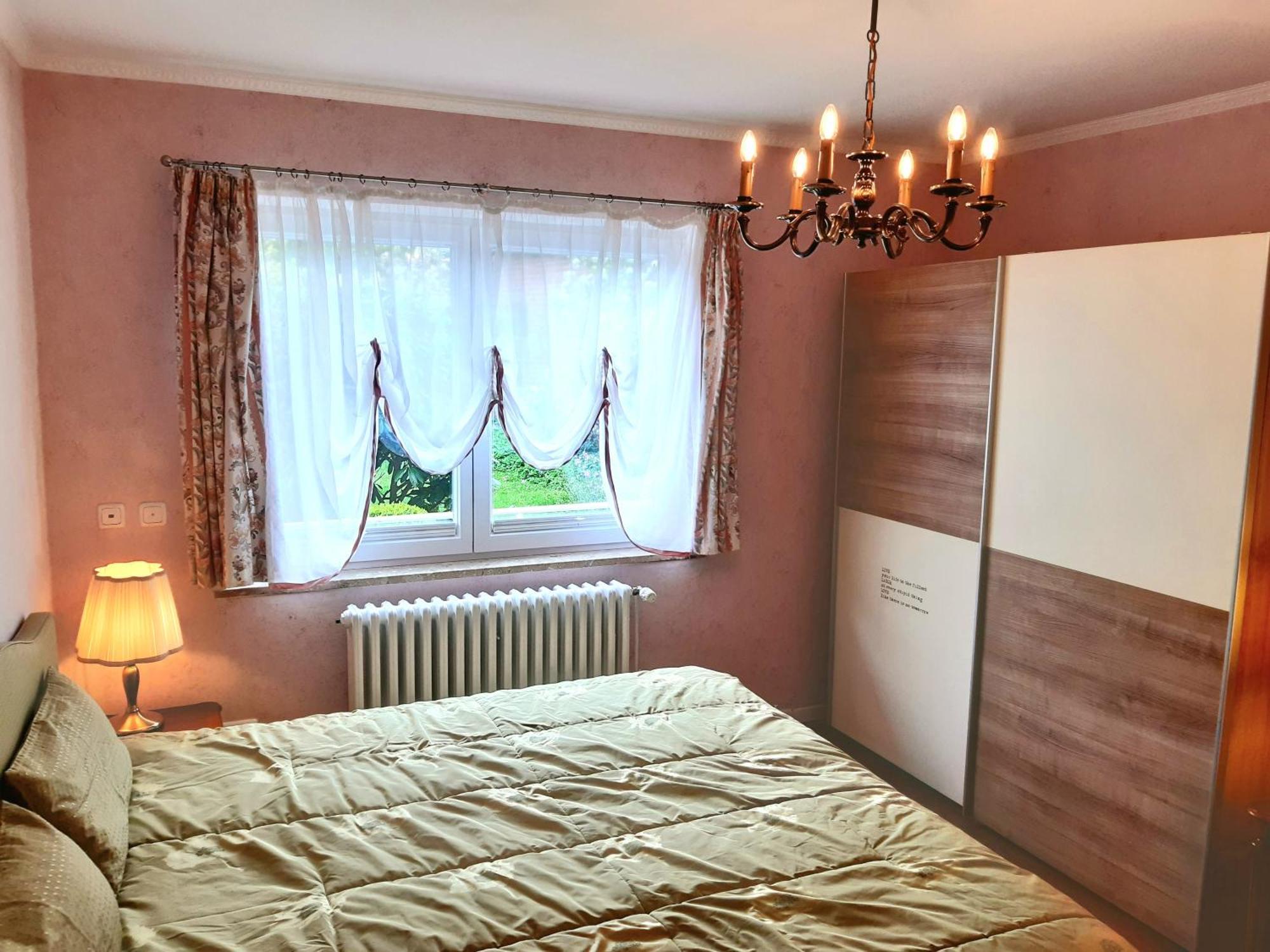 Exklusive Ferienwohnung Strohberg 플론 객실 사진