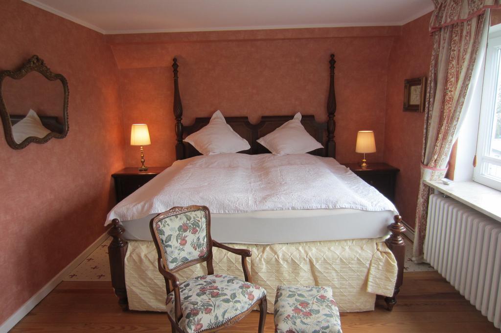 Exklusive Ferienwohnung Strohberg 플론 외부 사진
